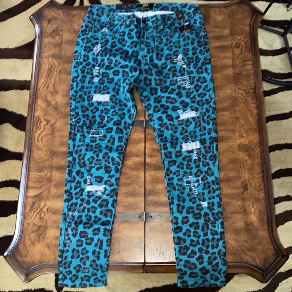 L&B Teal Leopard Distressed Jeans (size 16) - NWT